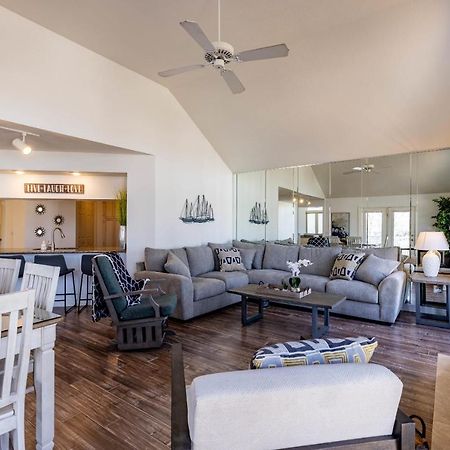 B 32-1 Spacious Villa Close To Pool Branson Exteriér fotografie